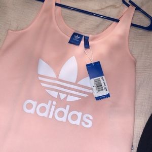Nike top